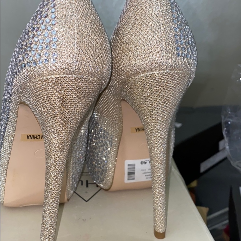 Brand new Heels